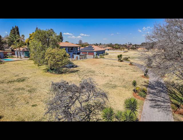5 BEDROOM HOUSE FOR SALE IN RAND COLLIERIES